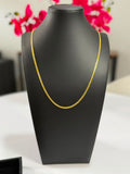 Cadena de tejido cubando oro italiano 18k